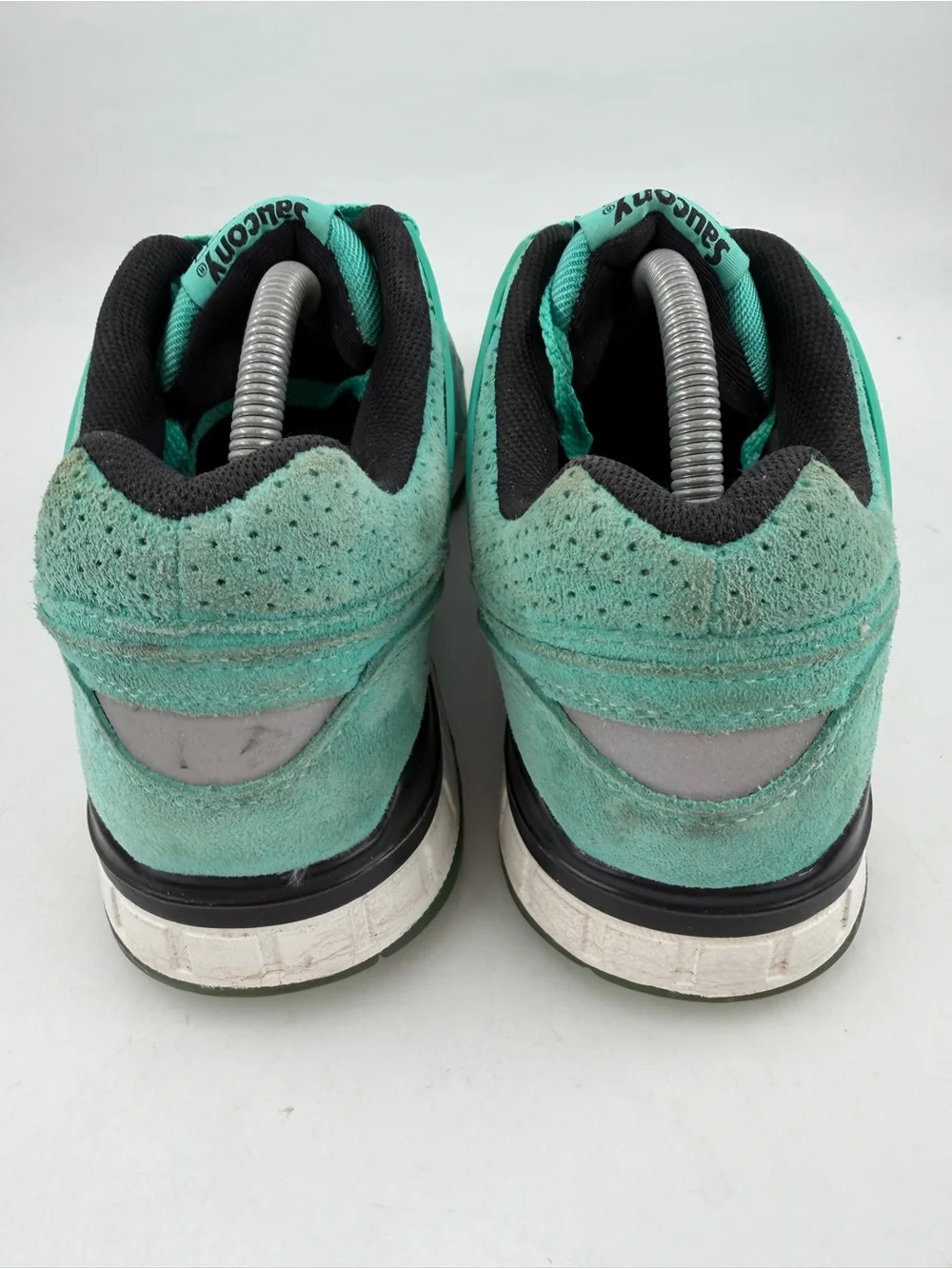 Saucony Men’s Grid SD - SZ 10.5- “No Chill Pack” Suede Sneakers Shoes